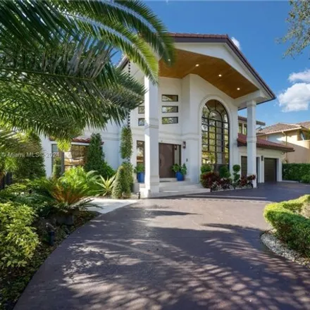 Image 3 - 8462 Northwest 168th Terrace, Miami Lakes, FL 33016, USA - House for sale