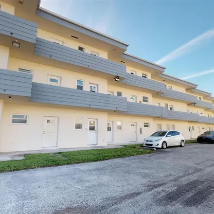 Image 5 - Northeast 6th Avenue @ APPROX # 13251, Northeast 6th Avenue, North Miami, FL 33162, USA - Apartment for rent
