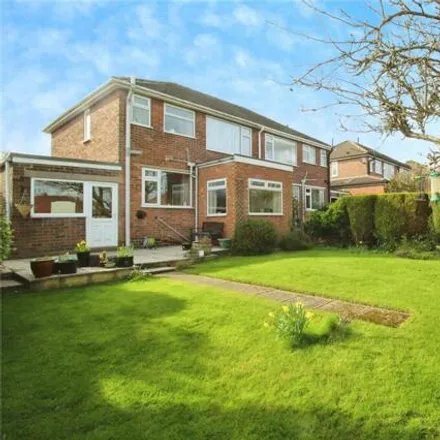 Buy this 3 bed duplex on Vicarage Road in Whitley, S35 8RG