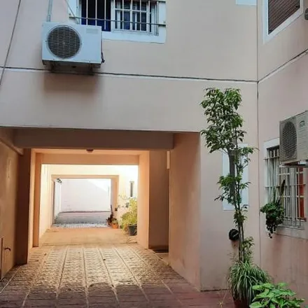 Rent this 1 bed apartment on 25 de Mayo in Partido de Lomas de Zamora, Temperley