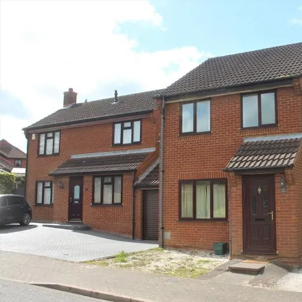 Rent this 3 bed house on Forches Close in Bletchley, MK4 2BE