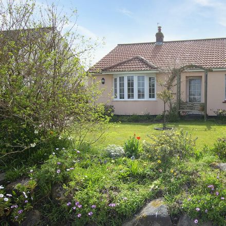 Rent this 2 bed house on Basses Capelles Lane in L'Islet GY2 4RE, Guernsey