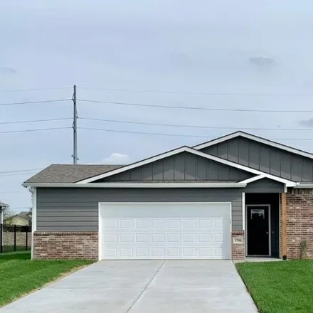 Buy this 4 bed house on 1738 Casey in Newton, KS 67114