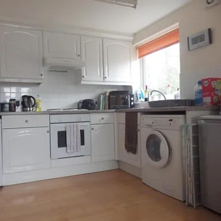 Image 3 - Hailey Road, Witney, OX28 1HH, United Kingdom - Room for rent