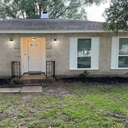 Rent this 4 bed house on 4356 Braysworth Drive in Houston, TX 77072
