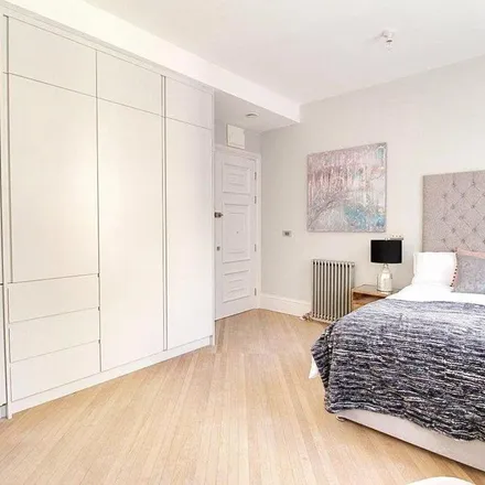 Rent this 1 bed apartment on Tooley Street in Bermondsey Village, London