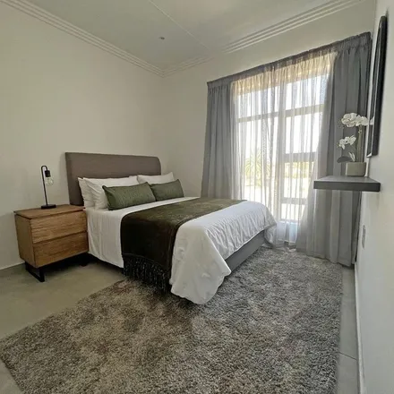 Image 7 - Reading Country Club, Grey Street, Alberante, Alberton, 1449, South Africa - Townhouse for rent