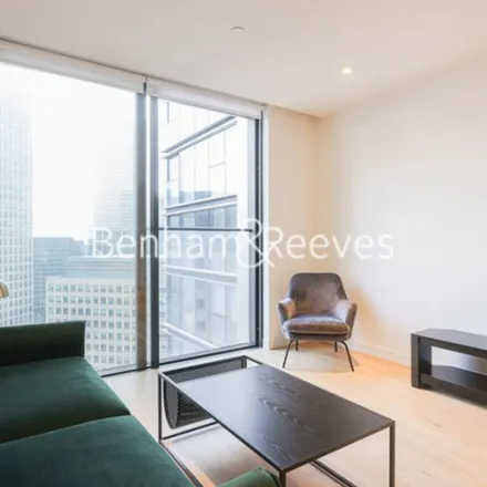 Rent this 1 bed apartment on Sierra Quebec Bravo in 189 Marsh Wall, Canary Wharf