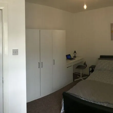 Image 3 - The Wellington, Picton Road, Liverpool, L15 4LG, United Kingdom - Apartment for rent