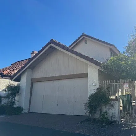 Rent this 3 bed house on 8 Filare in Irvine, CA 92620