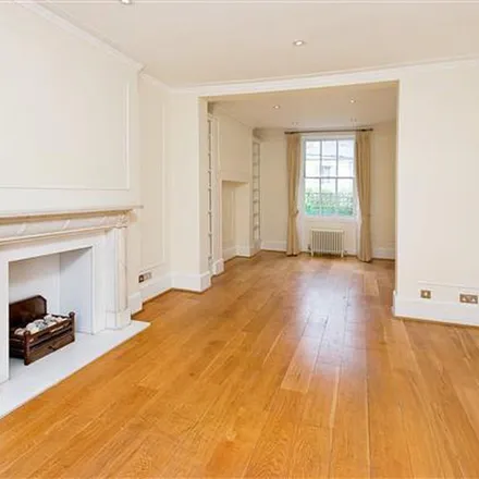 Rent this 3 bed duplex on 1 Alexander Place in London, SW7 2SF