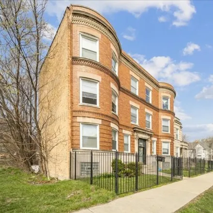 Image 2 - 7250-7252 South Yale Avenue, Chicago, IL 60621, USA - House for sale