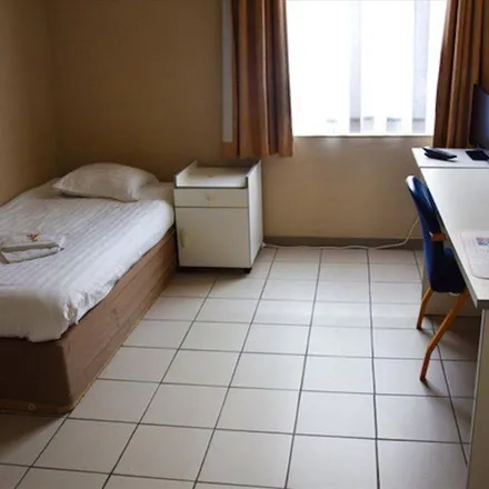 Rent this 1 bed apartment on Bierbeekstraat 65;67 in 3001 Heverlee, Belgium