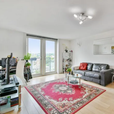 Rent this 1 bed apartment on Hudson House in Chadwell Lane, London