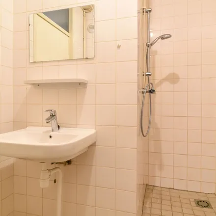 Rent this 1 bed apartment on Geulstraat 1 in 3363 HS Sliedrecht, Netherlands