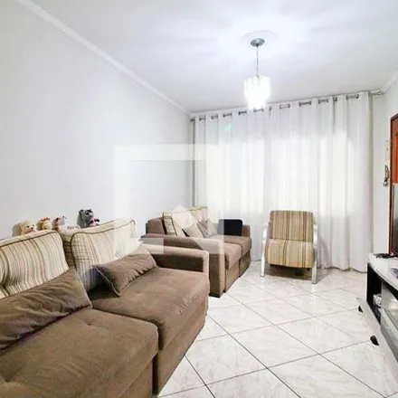 Buy this 3 bed house on Avenida André Ramalho in Parque Jaçatuba, Santo André - SP