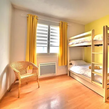 Rent this 3 bed house on Allee du Clos Saint Georges in 17110 Saint-Georges-de-Didonne, France