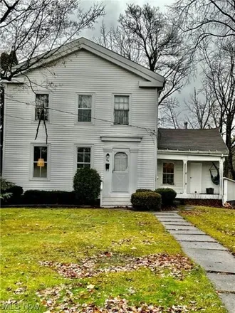 Buy this 4 bed house on 28 North Elm Street in Jefferson, Ashtabula County