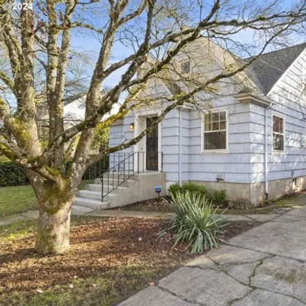 Image 1 - 4124 Southeast Franklin Street, Portland, OR 97202, USA - House for sale