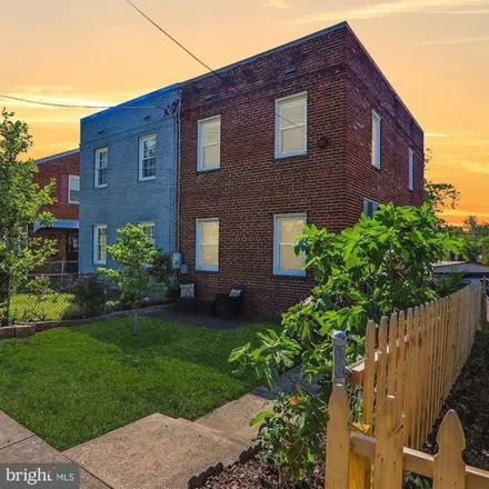 Image 3 - 749 Gallatin Street Northeast, Washington, DC 20017, USA - House for sale