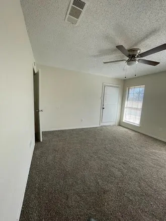 Image 3 - 1110 Holly Lane, Cedar Hill, TX 75104, USA - House for rent