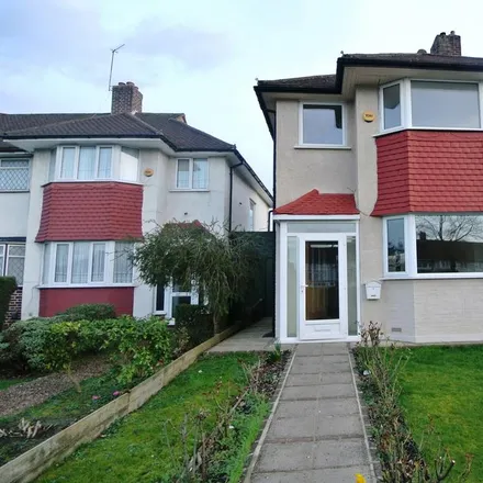 Rent this 3 bed house on Whitefoot Lane in London, BR1 5SE