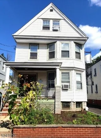 Image 1 - 41 Rosedale Avenue, Millburn, NJ 07041, USA - Apartment for rent