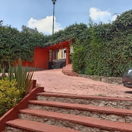 Buy this 3 bed house on Tercera Privada de Lincoln in Zona Esmeralda, 52938 Ciudad López Mateos
