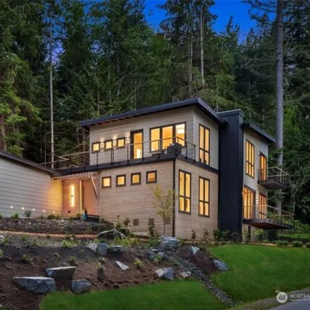 Buy this 3 bed house on 7749 NE Beverly Ln in Bainbridge Island, Washington