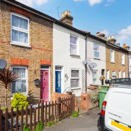 Buy this 2 bed townhouse on 31 Harold Road in London, SM1 4HZ