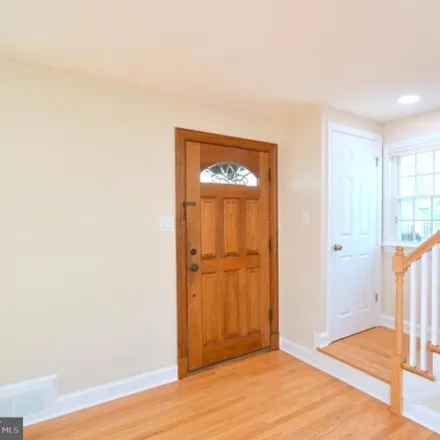 Image 3 - 2441 North McKinley Street, Arlington, VA 22207, USA - House for rent