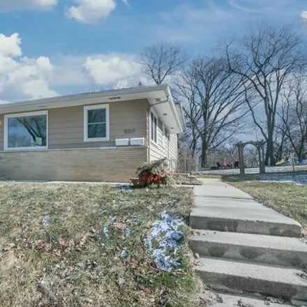 Rent this 3 bed house on 514 Falcon Circle in Monona, Dane County