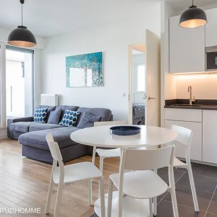 Rent this 2 bed apartment on 159 Quai du Président Roosevelt in 92130 Issy-les-Moulineaux, France