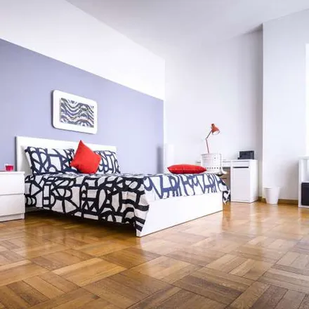 Rent this 8 bed apartment on Ufficio del giudice di pace in Via della Guastalla, 20122 Milan MI