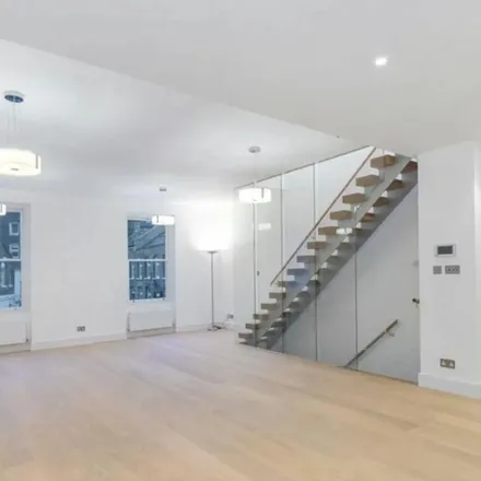 Rent this 5 bed apartment on 26 Nottingham Place in London, W1U 5EW