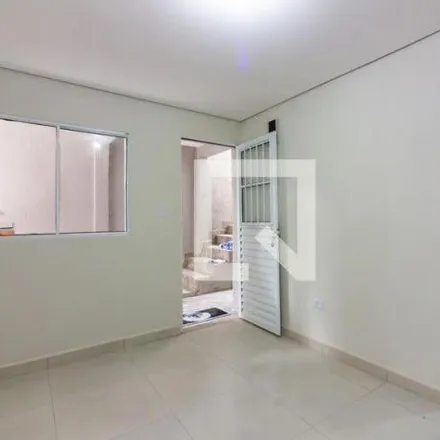 Rent this 2 bed apartment on Rua Manoel Gomes Gonçalves in Padroeira, Osasco - SP