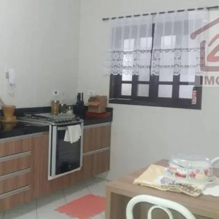 Buy this 2 bed house on Rua Alziro C de Oliveira in Campo dos Alemães, São José dos Campos - SP