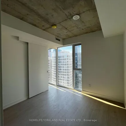 Image 8 - Toronto Metropolitan University, Eaton Centre level 2, Old Toronto, ON M5B 2L9, Canada - Apartment for rent