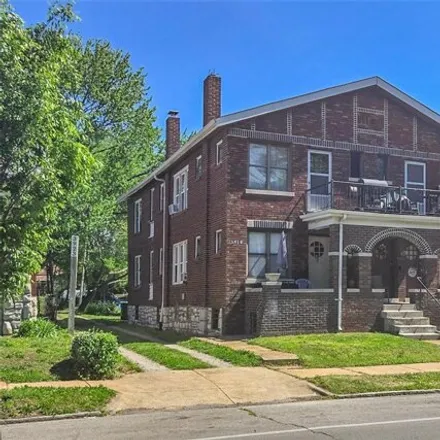 Buy this 6 bed house on 3917 Bates Street in St. Louis, MO 63116