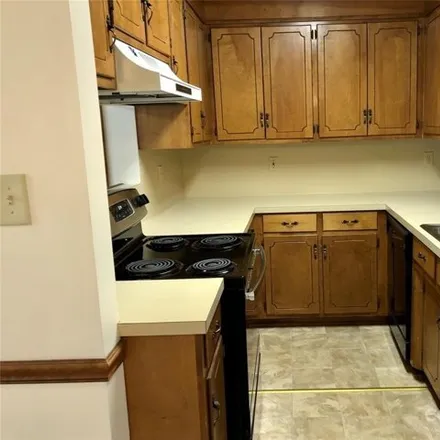 Image 3 - 111 Hillcrest Drive, Lincolnton, NC 28092, USA - Apartment for rent