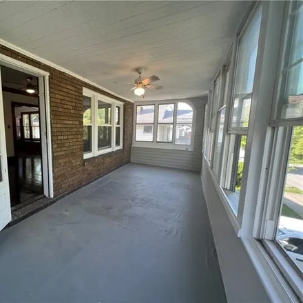 Image 3 - 2250 Lewis Drive, Lakewood, OH 44107, USA - House for sale