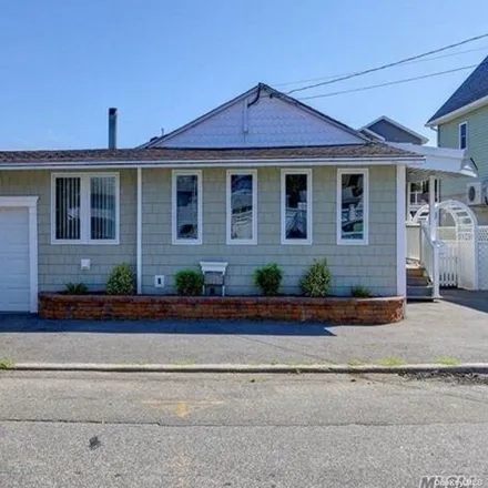 Buy this 2 bed house on 123 Clubhouse Road in Bellmore, NY 11710