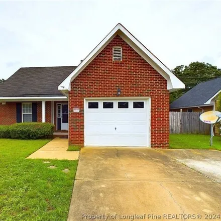 Buy this 3 bed house on 7354 Tollhouse Drive in Fayetteville, NC 28314
