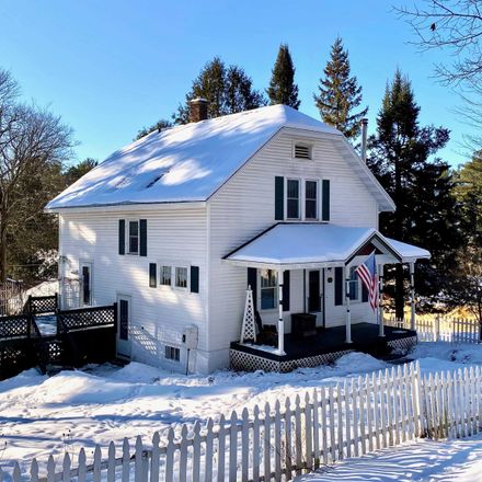 Rent this 4 bed house on E H St in Iron Mountain, MI