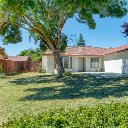 Buy this 3 bed house on 14460 West D Street in Kerman, CA 93630