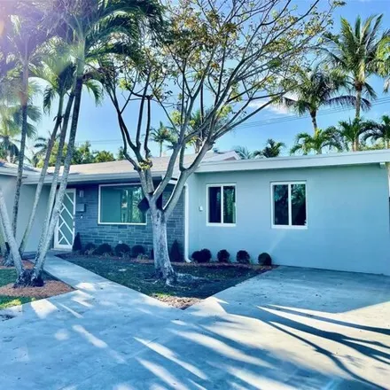 Buy this 4 bed house on 1422 Coolidge Street in Hollywood, FL 33020