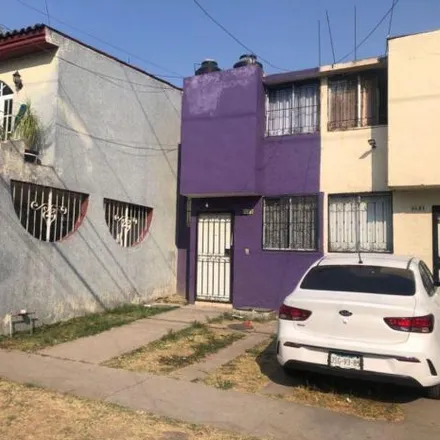 Buy this 2 bed house on Calle Valle de los Cardenales in Jardines del Valle, 45139 Nuevo México