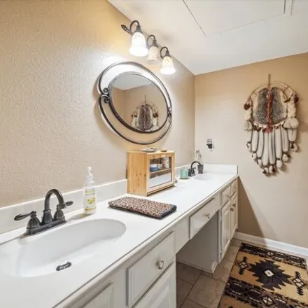 Image 9 - 1311 Antoine Dr Apt 177, Houston, Texas, 77055 - Condo for rent