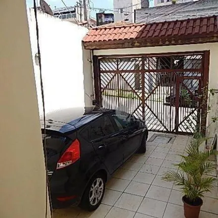 Buy this 3 bed house on Rua Pedro de Brito in Engenheiro Goulart, São Paulo - SP