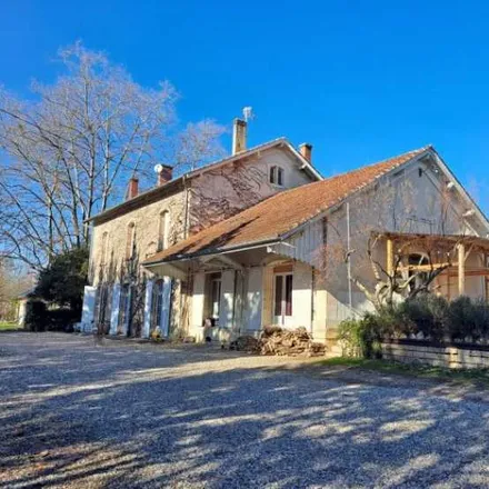 Buy this 7 bed house on Rue Anatole France in 32100 Condom, France